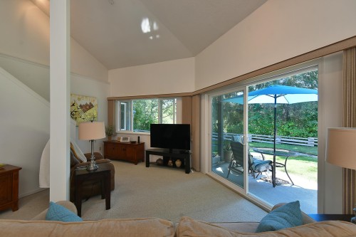11-5761 Wharf Avenue, Sechelt, BC 