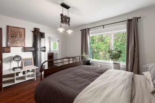 1859 Napier Street, Vancouver, BC 