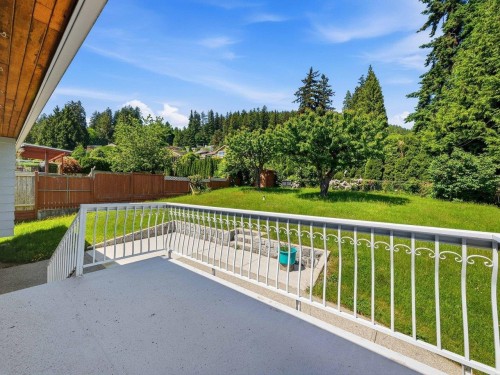 1218 Chamberlain Drive, North Vancouver, BC 