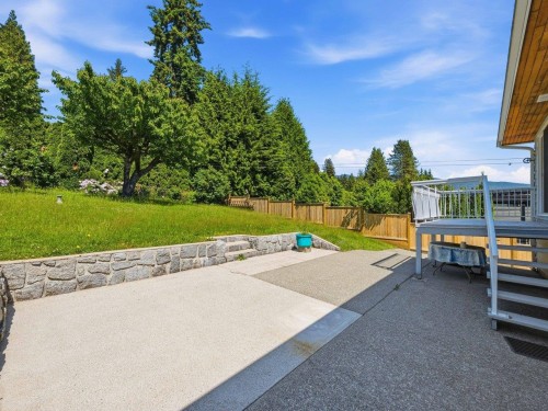 1218 Chamberlain Drive, North Vancouver, BC 