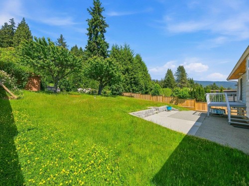 1218 Chamberlain Drive, North Vancouver, BC 