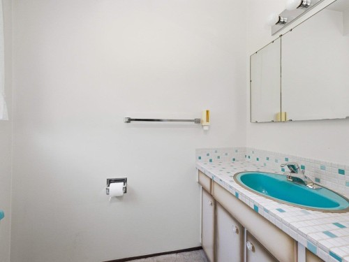 1218 Chamberlain Drive, North Vancouver, BC 