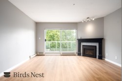 302-431 44th Avenue EVancouver, BC V5W 1W2