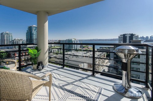902-124 1st Street W North Vancouver, BC V7M 3N3