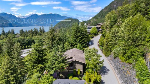 300 Ocean Crest Drive  West Vancouver, BC V0N 3Z2