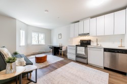401-370 Carrall Street  Vancouver, BC V6B 2J3