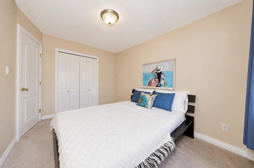 6833 Barnard Drive, Richmond, BC 