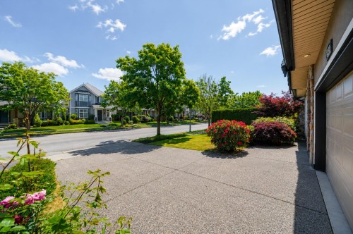 6833 Barnard Drive, Richmond, BC 