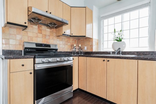6833 Barnard Drive, Richmond, BC 