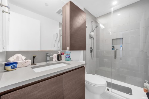 3202-2108 Gilmore Avenue, Burnaby, BC 