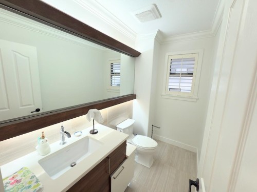 3488 30Th Avenue W, Vancouver, BC 