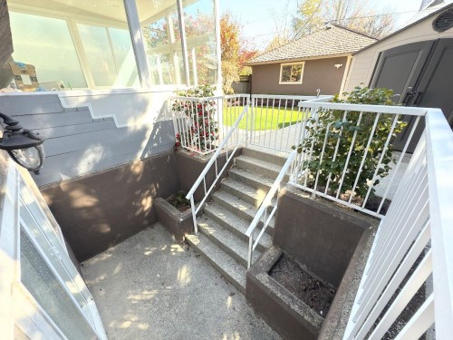 3488 30Th Avenue W, Vancouver, BC 