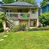1748 Napier Street Vancouver, BC V6B 0E6