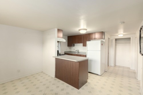 236 12Th Avenue W, Vancouver, BC 