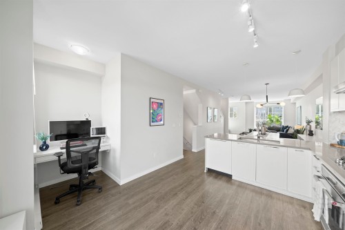 14-5551 Admiral Way, Delta, BC 