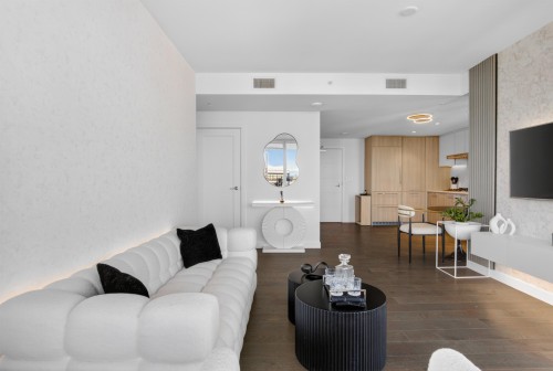 1700-3280 Corvette Way, Richmond, BC 