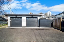 2-3576 Pender Street E Vancouver, BC V5K 2E3