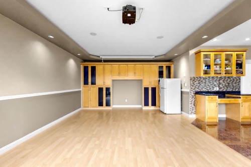 9531 Bakerview Drive, Richmond, BC 