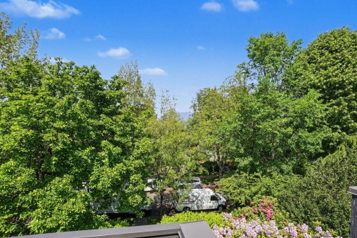 1868 15Th Avenue W, Vancouver, BC 