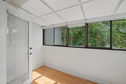 1868 15Th Avenue W, Vancouver, BC 
