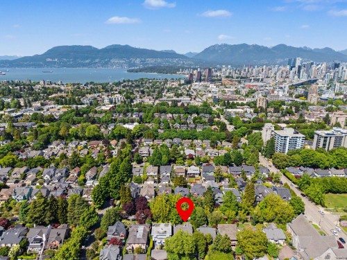 1868 15Th Avenue W, Vancouver, BC 