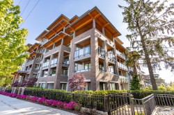 321-7599 15th Street Burnaby, BC V3N 0H9