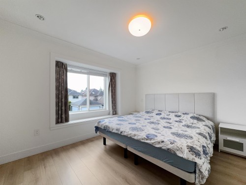 7826 Bennett Road, Richmond, BC 