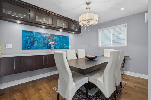 31 15Th Avenue W, Vancouver, BC 