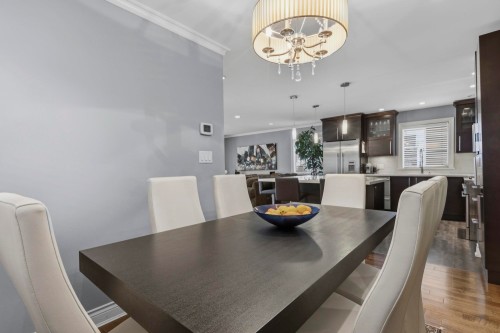 31 15Th Avenue W, Vancouver, BC 