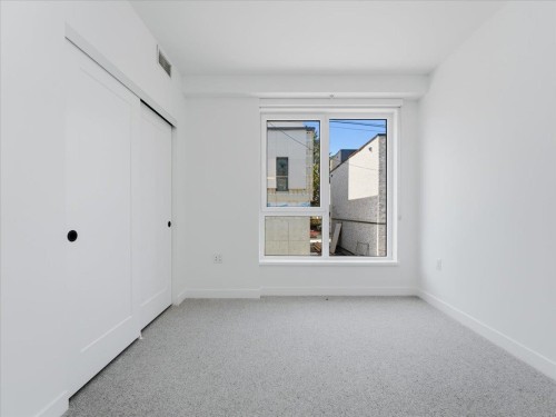 6833 Cambie Street, Vancouver, BC 