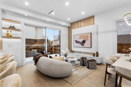 2-3275 Graveley Street, Vancouver, BC 