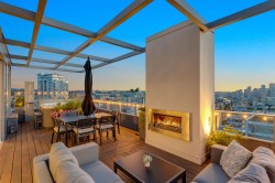 2101-110 Switchmen Street  Vancouver, BC V6A 0C6