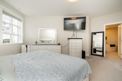 204-12367 224 Street, Maple Ridge, BC 