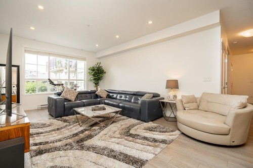 204-12367 224 Street, Maple Ridge, BC 