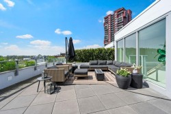 607-3438 Sawmill Crescent Vancouver, BC V5S 0E3