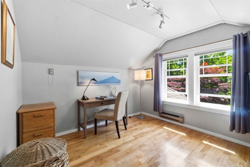 433 18Th Avenue W, Vancouver, BC 