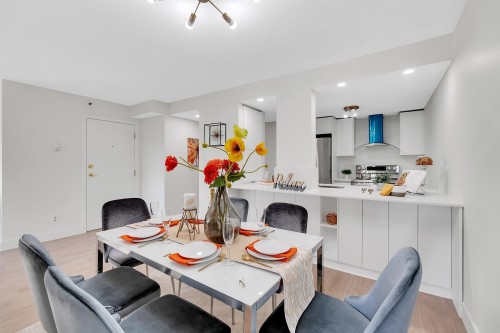 602-1177 Pacific Boulevard, Vancouver, BC 