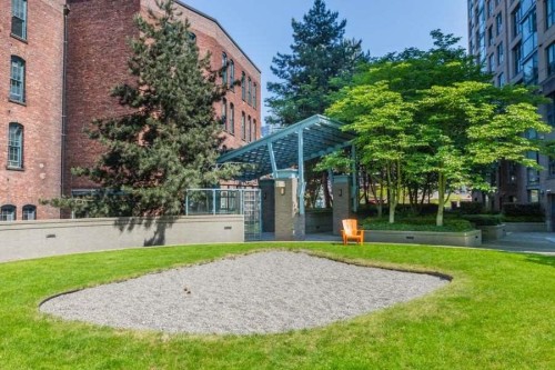 602-1177 Pacific Boulevard, Vancouver, BC 