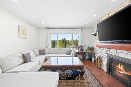 22905 113 Avenue, Maple Ridge, BC 