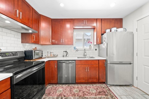 22905 113 Avenue, Maple Ridge, BC 