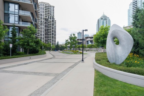 101-2077 Rosser Avenue, Burnaby, BC 