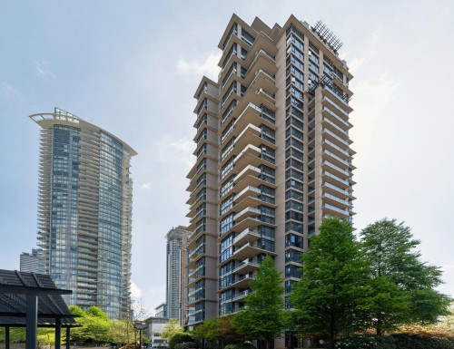 101-2077 Rosser Avenue, Burnaby, BC 