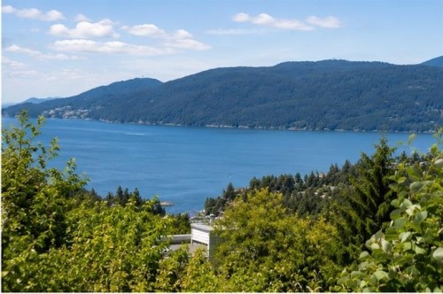 4783 Westwood Place, West Vancouver, BC 