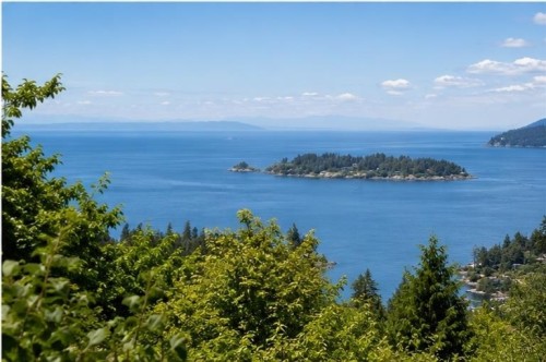 4783 Westwood Place, West Vancouver, BC 