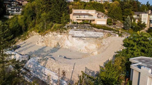 4783 Westwood Place, West Vancouver, BC 