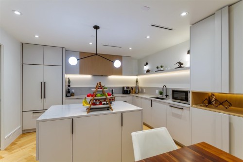 7061 Cypress Street, Vancouver, BC 