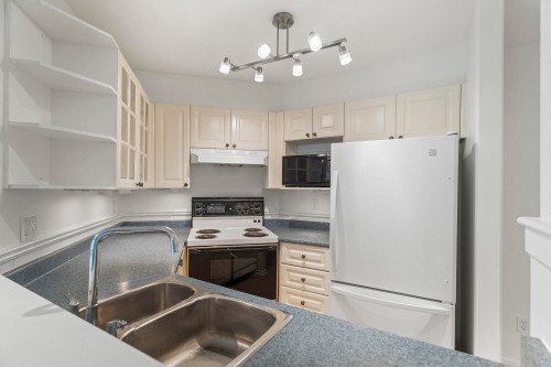 119-8880 Jones Road, Richmond, BC 