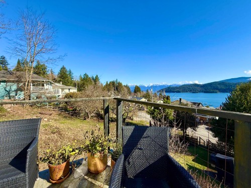 609 Glen Road, Gibsons, BC 
