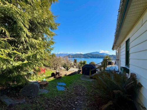 609 Glen Road, Gibsons, BC 