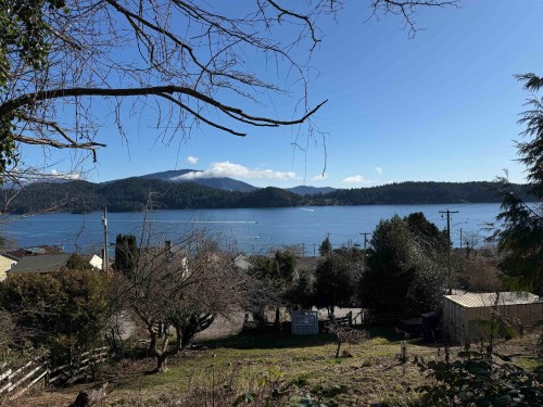 609 Glen Road, Gibsons, BC 